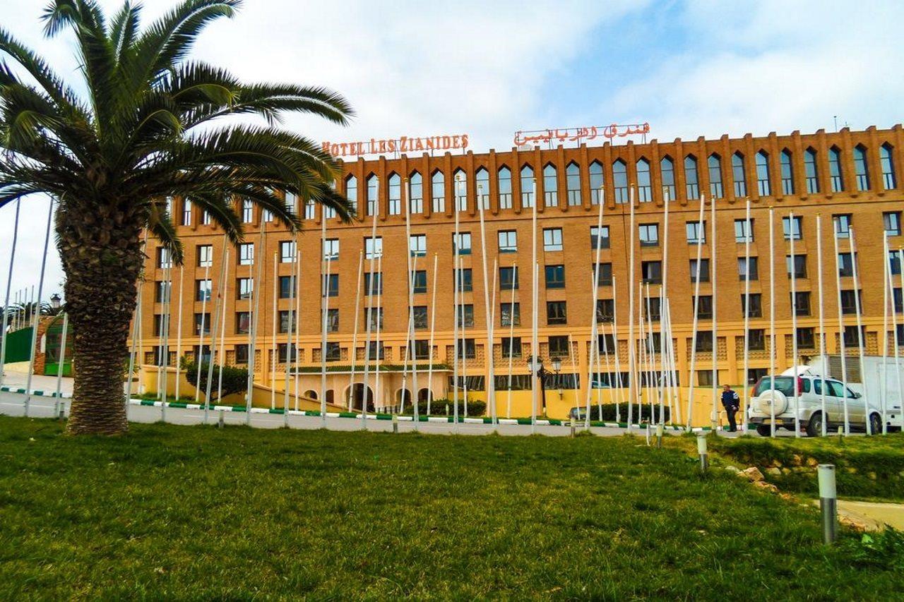 Hotel Les Zianides Tlemcen Exteriör bild