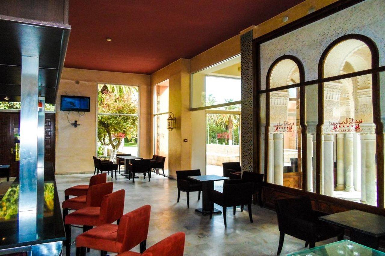 Hotel Les Zianides Tlemcen Exteriör bild