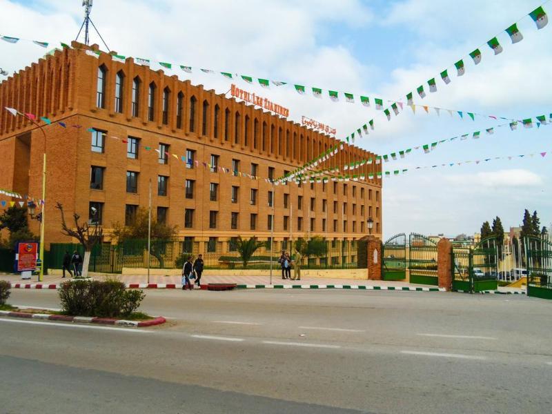 Hotel Les Zianides Tlemcen Exteriör bild